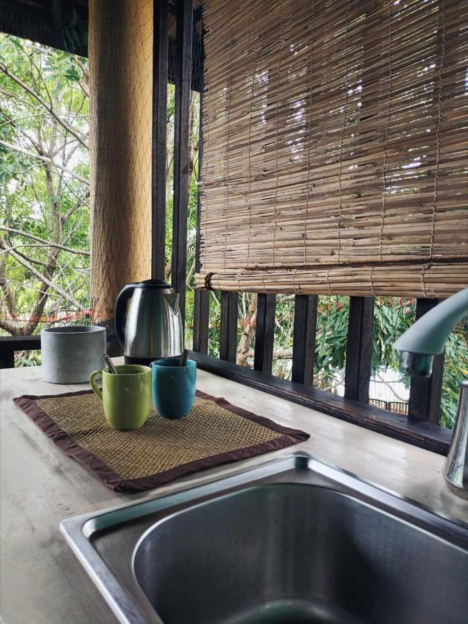 Hotel The Jungle House Arugam Bay Esterno foto